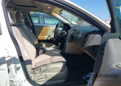 2004 Pontiac Grand Prix Gt2 from USA, damaged, VIN 2G2WS522041235853